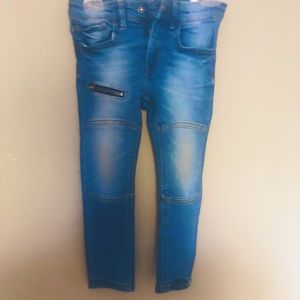 Skinny fit jeans